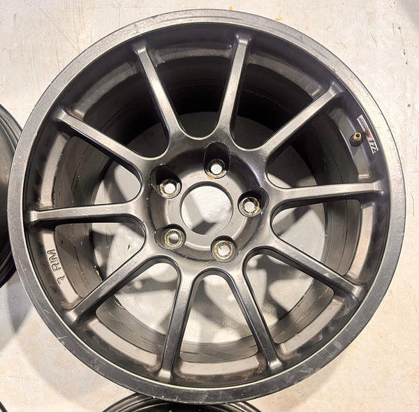 Aston Martin GT4 Wheels